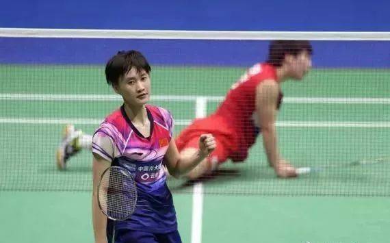 正是她成长 正是她成长